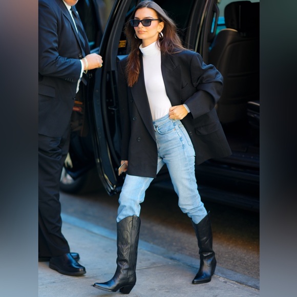 Black Boots - Picture 1 of 1